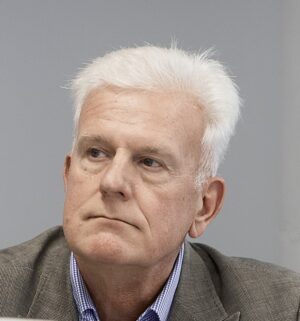 Huster2025Portraitklein